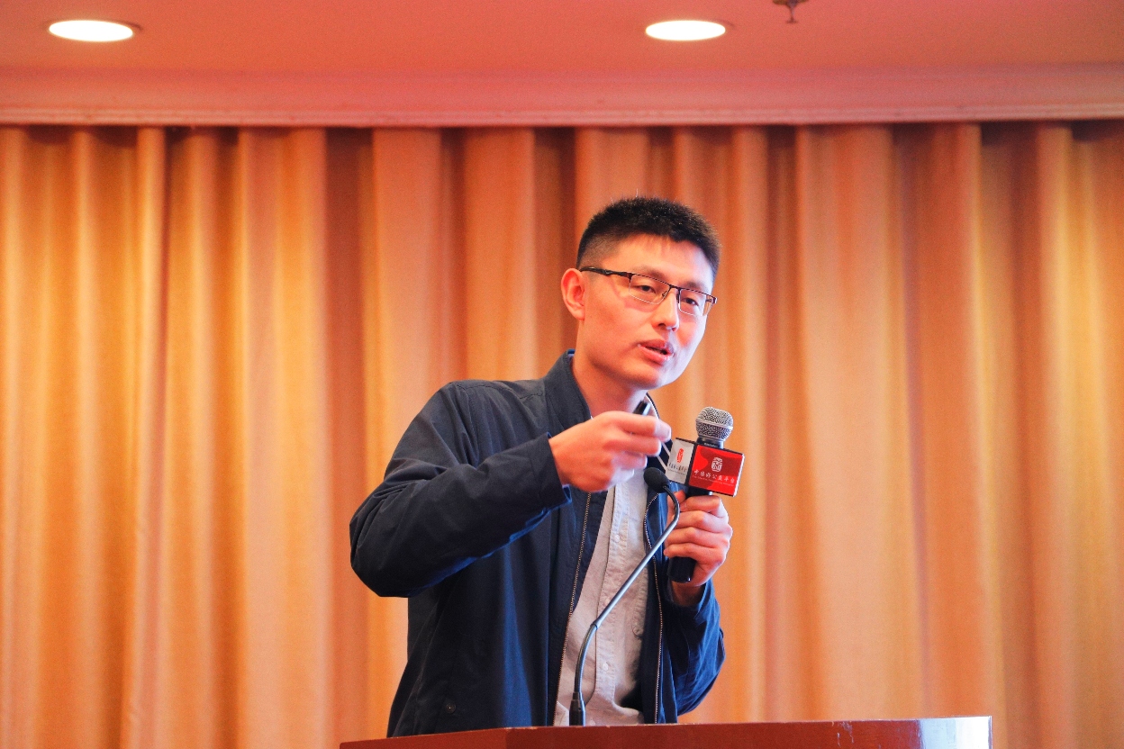 1574991122321046.jpg 黄庆委.jpg